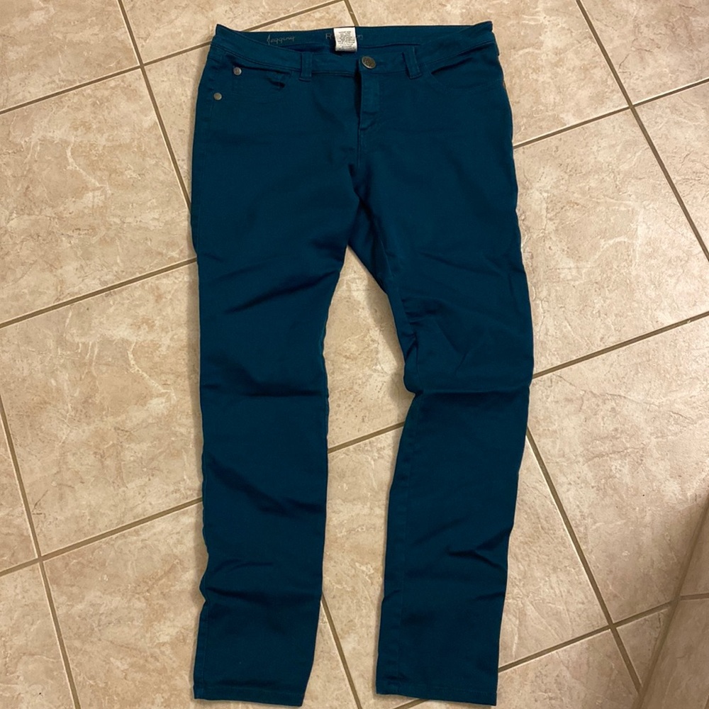Revolution by Rickis Jeggings in Teal Like New!